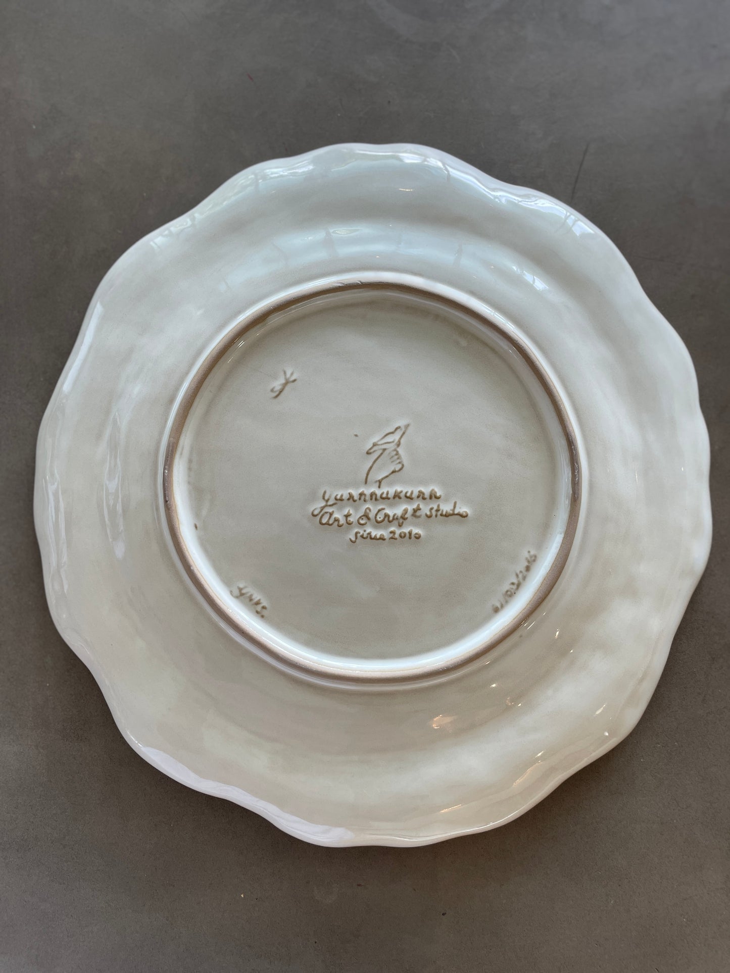 [Yarnnakarn] Manosque Service Plate